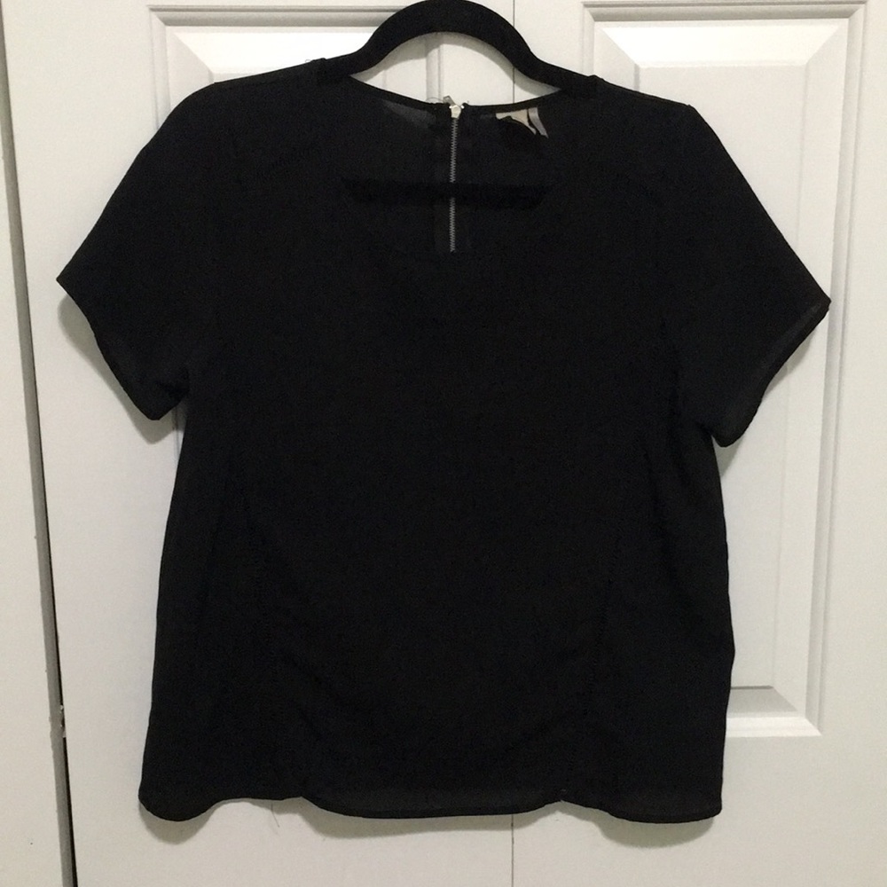 Paper Crane Anthropologie Black Semi Sheer Short Sleeve Shirt Top Size medium